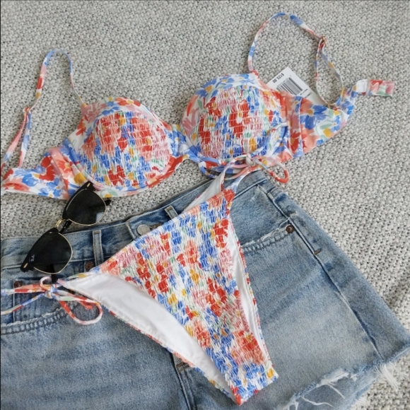 L*Space Flowers Forever Marley Bikini Underwire Top Aubree Swim Bottoms - Picture 8 of 8